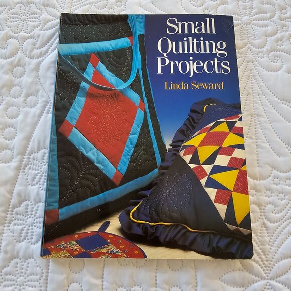 Vintage 1988 and 2001 Quilting Books Bundle - Small Projects & Weekend Quilts - Picture 2 of 16